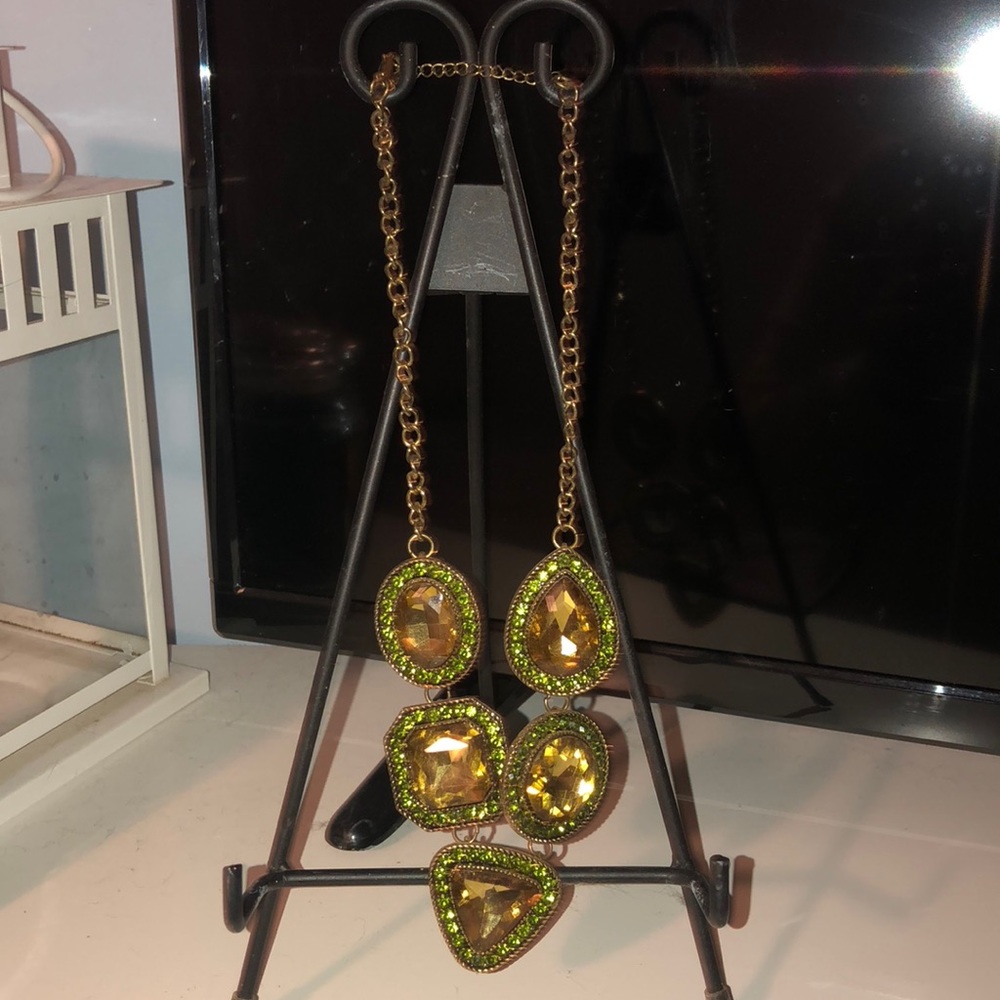 Green and yellow statement necklace